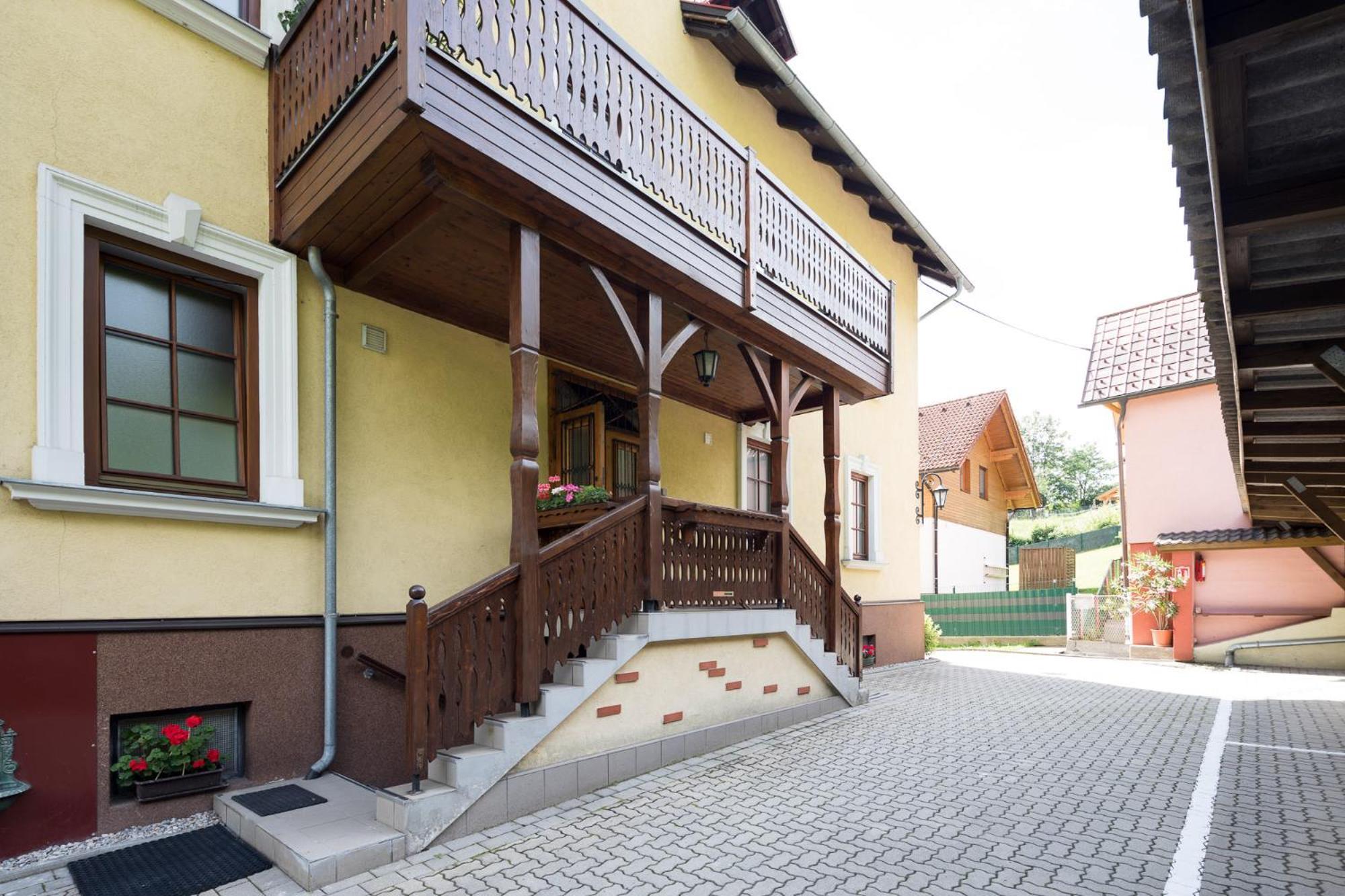 Villa Ganzstein Mürzzuschlag Esterno foto